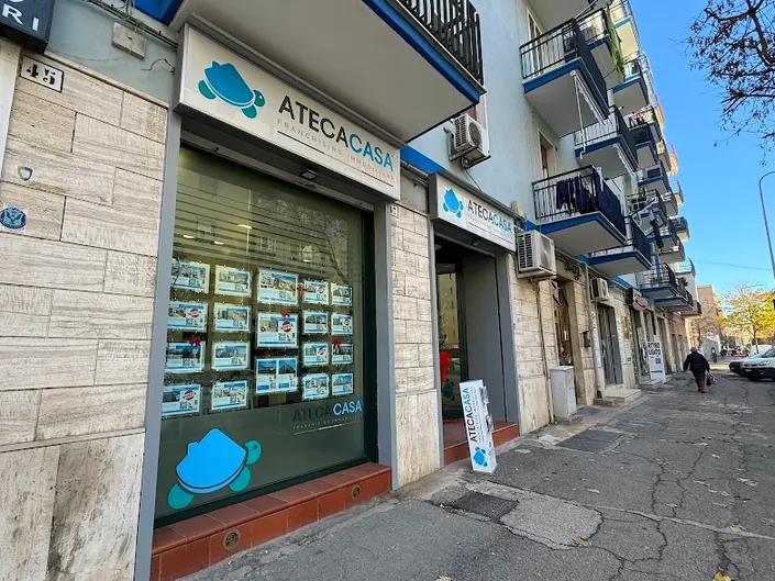 Agenzia immobiliare Atecacasa Immacolata/Questura