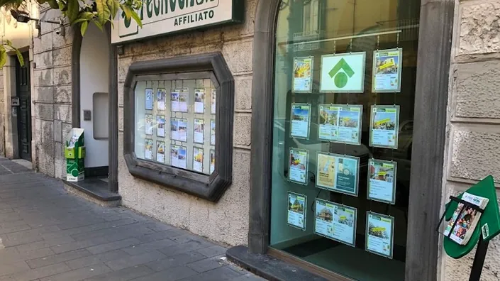 Agenzia Immobiliare Tecnocasa Torre Del Greco Centro