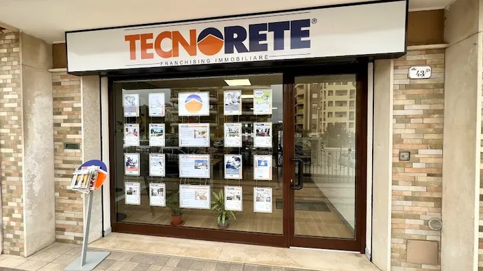 Agenzia Immobiliare Tecnorete Sassari Luna E Sole