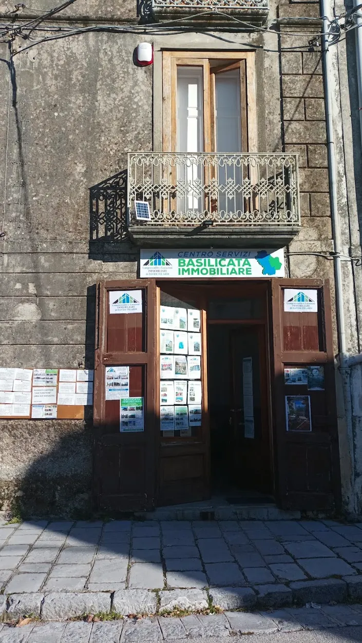 C.S. IMMOBILIARI di FILARDI Davide “BASILICATA IMMOBILIARE” ( Property Solutions ) Trecchina – Potenza – Lucania