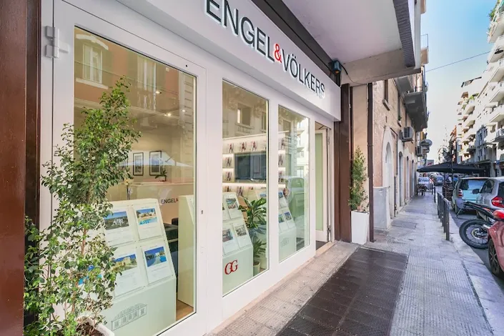 Engel & Völkers Bari