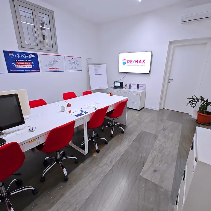 RE/MAX Hub Immobiliare